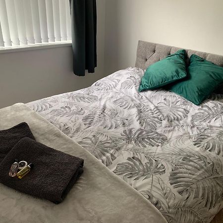 Modernised Home With 2 Bedrooms In Cardiff Exterior foto