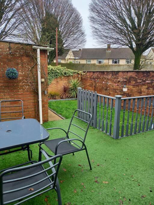 Modernised Home With 2 Bedrooms In Cardiff Exterior foto